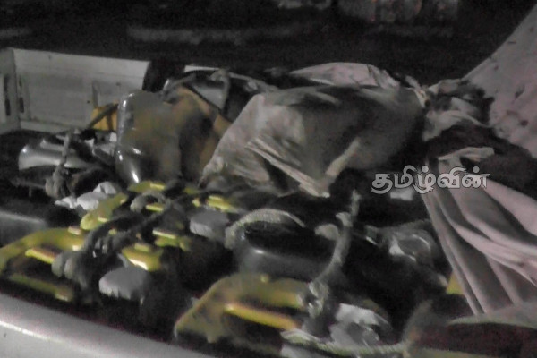 சட்டவிரோதமாக எரிபொருளை உடமையில் வைத்திருந்த சந்தேகநபர் கைது (Photos) | Man Involved In Illegal Diesel Smuggling Arrested