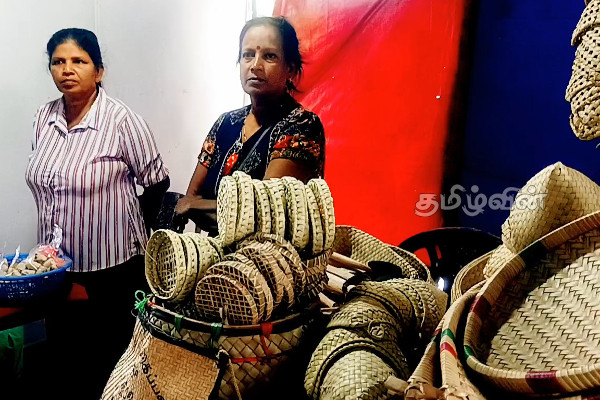 யாழில் ஆரம்பமான சிறிய - நடுத்தர சுயதொழிலாளர்களின் உற்பத்திகளின் கண்காட்சி (Photos) | Small Medium Self Employed Productivity Exhibition