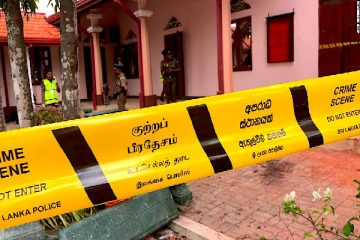 மனைவியின் கழுத்தை அறுத்து கணவன் கொடூர கொலை