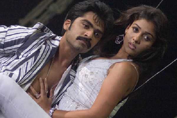 சிம்பு - நயன்தாராவுடன் இருக்கும் இந்த நபர் யார் தெரியுமா?புகைப்படம் இதோ.. | Who Is He With Simbu Nayanthara This Celebrity