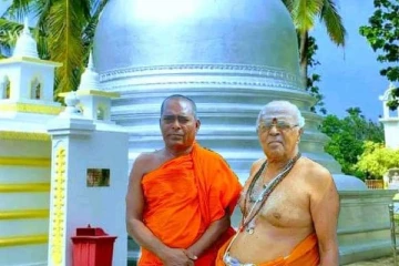 நயினாதீவில் ஒரு நல்லிணக்கம்; ஐயரும் விஹாராதிபதியின் நட்புறவு!