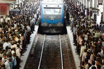දුම්රිය මගීන්ට නරක ආරංචියක් - දුම්රිය ස්ථානාධිපතිවරුන්ගෙන් වෘත්තීය ක්‍රියාමාර්ග‍යක් ගැන අනතුරු ඇඟවීමක්