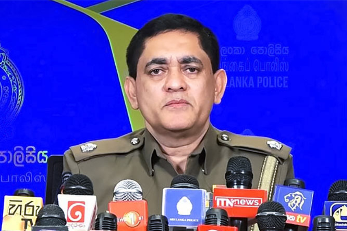 காவல்துறையினரின் விசேட நடவடிக்கை! கடமையில் ஈடுபடுத்தப்படும் 10,000 அதிகாரிகள் | Operation To Identify Motorists Driving Recklessly காவல்துறையினரின் விசேட நடவடிக்கை! கடமையில் ஈடுபடுத்தப்படும் 10,000 அதிகாரிகள் | Operation To Identify Motorists Driving Recklessly