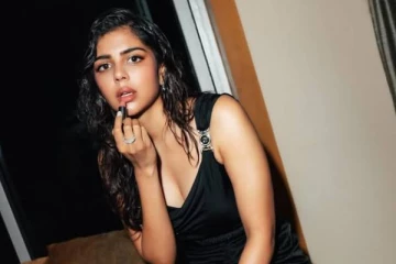 கருப்புநிற கிளாமர் ஆடை!! நடிகை கல்யாணி பிரியதர்ஷனின் போட்டோஷூட்..