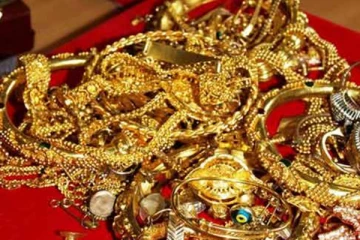 பல இலட்சங்கள் பெறுமதியான தங்க நகைகள் கொள்ளை