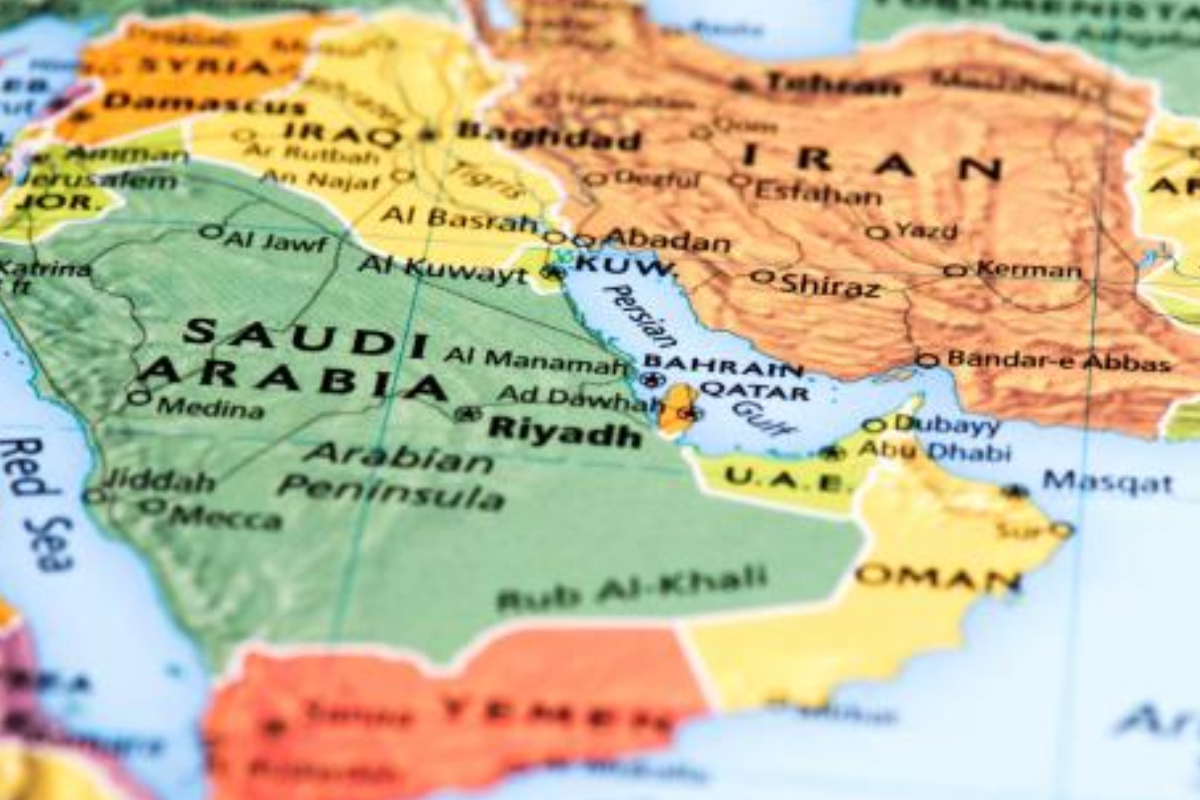 புதிய பாதுகாப்பு சகாக்களை நாடுகிறது வளைகுடா நாடுகள் | Gulf States Seek New Security Partners