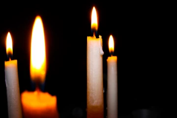 மெழுகுவர்த்திகளுக்கு பாரிய தட்டுபாடு!