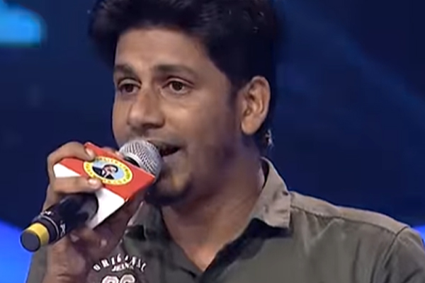 சரிகமப நிகழ்ச்சியால் உடைந்து போன சபேசன்... தேவயானி கூறியது என்ன தெரியுமா? | Devayani Motivational Advice To Sabaesan Saregama சரிகமப நிகழ்ச்சியால் உடைந்து போன சபேசன்... தேவயானி கூறியது என்ன தெரியுமா? | Devayani Motivational Advice To Sabaesan Saregama