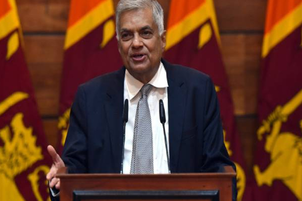 மூன்றாக பிளவடைந்த ராஜபக்ஷ கட்சி! அரசியலில் ஏற்பட்டவுள்ள மாற்றம்: குழப்பத்தில் எம்.பிக்கள் | Confusion At Mahinda S House Change In Politics