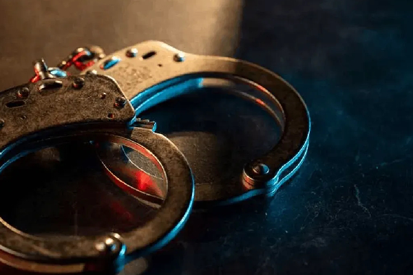 ஒரே நாளில் போதைப்பொருள்களுடன் கைதான 823 பேர் | 958 People Arrested With Drugs In A Single Day ஒரே நாளில் போதைப்பொருள்களுடன் கைதான 823 பேர் | 958 People Arrested With Drugs In A Single Day