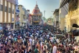 கோலாகலமாக நடந்த தஞ்சை பெரியகோவிலின் சித்திரை தேரோட்டம்