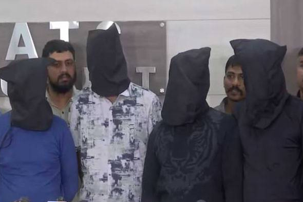 ஐஎஸ் பயங்கரவாதிகளுடன் தொடர்புடைய இருவர் இலங்கையில் அதிரடி கைது! அதிர்ச்சி பின்னணி | Two Persons Related Terrorists Arrested Sri Lanka