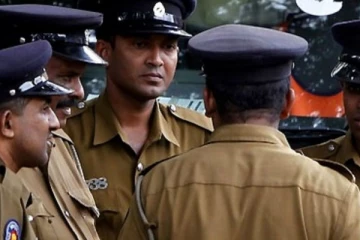 யாழில் வீட்டில் வைத்து இளைஞர் செய்த செயல்