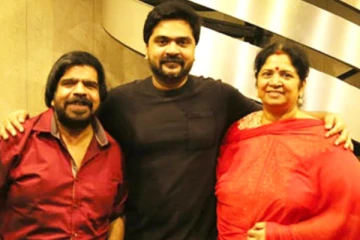 நடிகர் சிம்பு குடும்பத்தினர் மீது தயாரிப்பாளர் அதிரடி புகார்  - சிம்பு ரசிகர்கள் அதிர்ச்சி