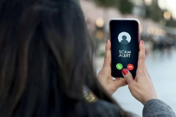 கனடாவில் மோசடியில் சிக்கி சுமார் 6000 டொலர்களை இழந்த பெண்