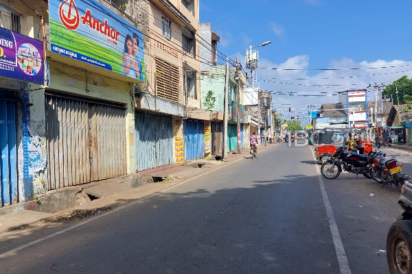 பூரண கடையடைப்பால் வடக்கின் பல பகுதிகள் முடக்கம் - வெறிச்சோடிய யாழ்.நகர் | Mullaitivu People Protest Sl