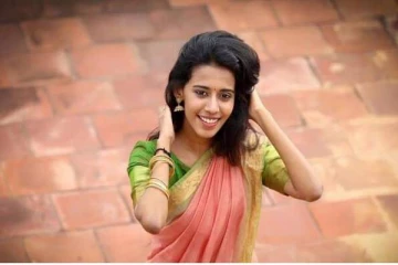 பல் மருத்துவராக சூப்பர் சிங்கர் பிரியங்கா - இணையத்தில் வைரலாகும் புகைப்படம்