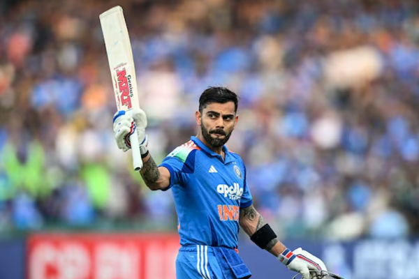 சதமடித்த பின் செயினை முத்தமிடும் கோலி - பின்னணியில் உள்ள காதல் | Reason For Virat Kohli Kiss Ring After Century சதமடித்த பின் செயினை முத்தமிடும் கோலி - பின்னணியில் உள்ள காதல் | Reason For Virat Kohli Kiss Ring After Century