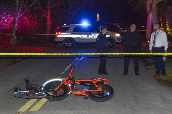 பிரான்ஸில் யாழ் இளைஞனின் உயிரை பறித்த விபத்து; தப்பியோடிய சாரதி | Jaffna Youth Dies France Accident Electic Bike பிரான்ஸில் யாழ் இளைஞனின் உயிரை பறித்த விபத்து; தப்பியோடிய சாரதி | Jaffna Youth Dies France Accident Electic Bike