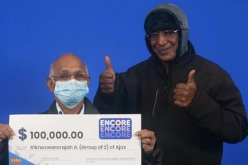 கனடாவில் 2 இலங்கை தமிழர்களுக்கு கூரையை பீய்த்து கொண்டு வந்த அதிர்ஷ்டம்! அழகான தீபாவளி கொண்டாட்டம்