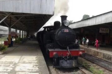 சுற்றுலா பயணிகளை ஈர்க்கும் நோக்கில் நீராவி மூலம் இயங்கும் தொடரூந்தை இயக்க திட்டம்