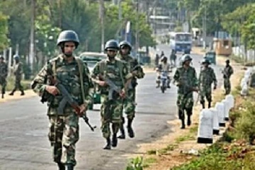 யாழ். உடுப்பிட்டியில் பதற்றம்! சுற்றிவளைத்தது இராணுவம்
