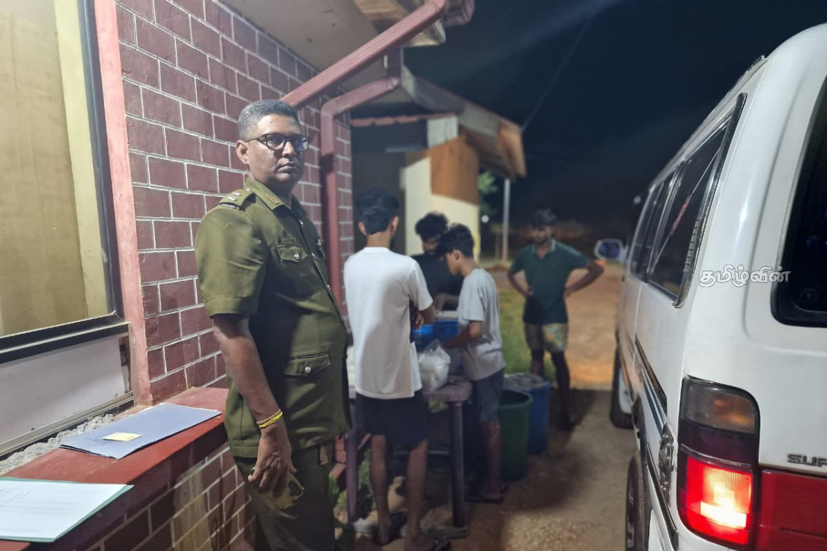 பல்கலைக்கழக மாணவர் விடுதிகளில் திடீர் பரிசோதனை | Inspection Serving Food At Uni Student Hostels