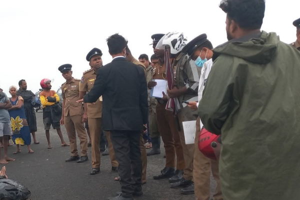 யாழில் புயலுக்கு மத்தியில் கடற்றொழிலுக்கு சென்ற குடும்பஸ்தருக்கு நேர்ந்த கதி | Jaffna Storm Fisherman Found Dead யாழில் புயலுக்கு மத்தியில் கடற்றொழிலுக்கு சென்ற குடும்பஸ்தருக்கு நேர்ந்த கதி | Jaffna Storm Fisherman Found Dead