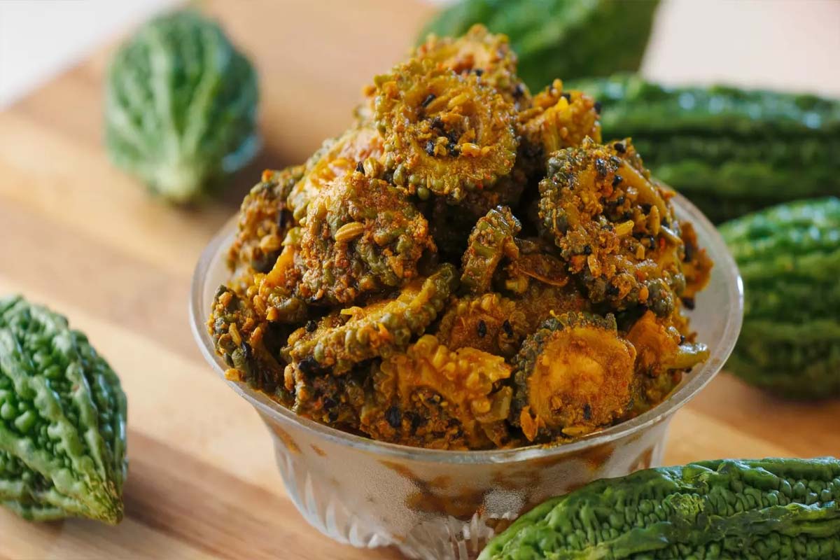 குழந்தைகளை பாகற்காய் சாப்பிடமாட்டிக்கிறாங்களா?இப்படி செஞ்சு கொடுங்க.. | How To Make Bitter Guard Chips Without Bitterness