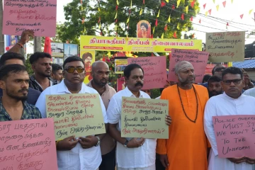 பொலிஸாரால் அகற்றப்பட்ட திலீபனின் சிலை.. சற்று முன்னர் ஆரம்பமானது போராட்டம்