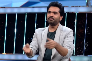 எனக்கு எதுவும் தெரியாதா? அனிதா சம்பத்தை வெளுத்து வாங்கிய சிம்பு