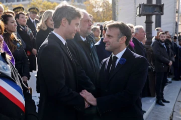 பிரான்சின் பிரதமராக ஓரினச்சேர்க்கையாளர்: யார் இந்த கேப்ரியல் அட்டால்?