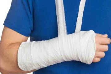 என்பு முறிவு சிகிச்சைக்காக வைத்தியசாலை சென்ற சிறுமிக்கு நேர்ந்த கதி