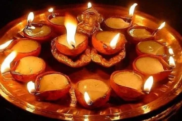 மண் அகல் விளக்குகளில் எண்ணெய் கசியாமல் இருக்க எளிய வழிமுறைகள்