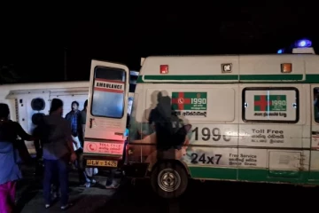 இரவு இடம்பெற்ற கோர விபத்தில் இரு இளைஞர்கள் பலி