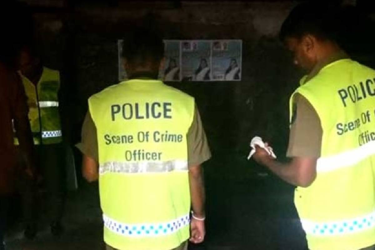 மிதிகமவில் வீடொன்றின் மீது துப்பாக்கிச் சூடு | Shooting At A House In Midigama