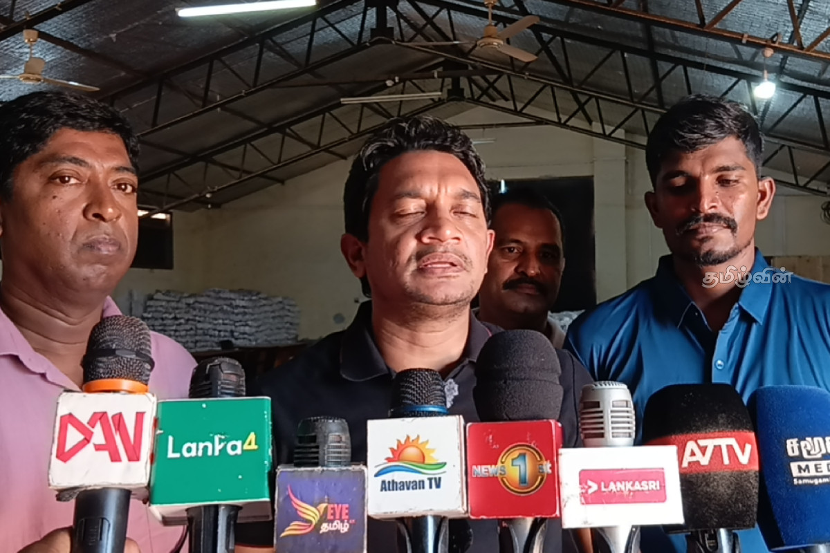 கிளிநொச்சிக்கு விஜயம் மேற்கொண்டார் பிரதியமைச்சர் சதுரங்க அபயசிங்க.. | Chathuranga Abayasinghe Visited Kilinochchi Today கிளிநொச்சிக்கு விஜயம் மேற்கொண்டார் பிரதியமைச்சர் சதுரங்க அபயசிங்க.. | Chathuranga Abayasinghe Visited Kilinochchi Today