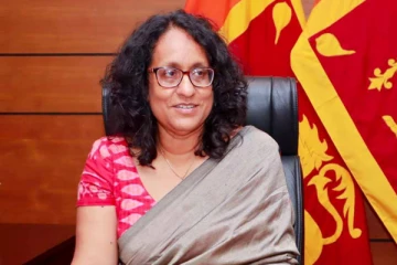 இல்லங்களை ஒப்படைக்காத அமைச்சர்களுக்கு பிரதமர் எச்சரிக்கை!