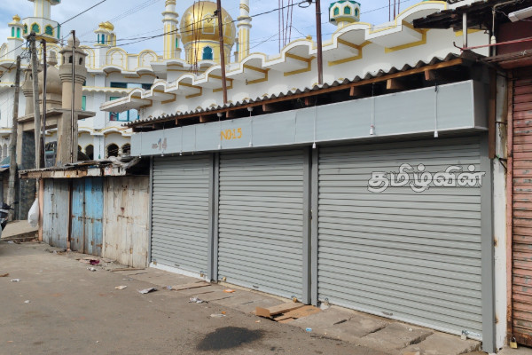 வவுனியாவில் தோல்வியடைந்த கடையடைப்பு : பெரும்பாலான வர்த்தக நிலையங்கள் திறப்பு | North East Harththal Vavuniya Current Situation