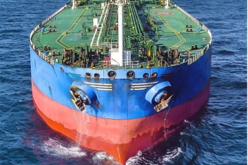 டொலர் நெருக்கடி - எரிபொருள் வந்தும் இறக்க முடியாத நிலை