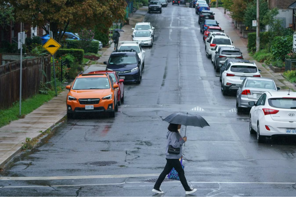 டொராண்டோ மக்களுக்கு விடுக்கப்பட்டுள்ள எச்சரிக்கை | Rain Triggers Water Safety Warning In Toronto