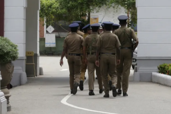 எல்பிட்டியவில் இடம்பெற்றது துப்பாக்கிச் சூடு இல்லை | No Shooting Occurred In Elpitiya எல்பிட்டியவில் இடம்பெற்றது துப்பாக்கிச் சூடு இல்லை | No Shooting Occurred In Elpitiya