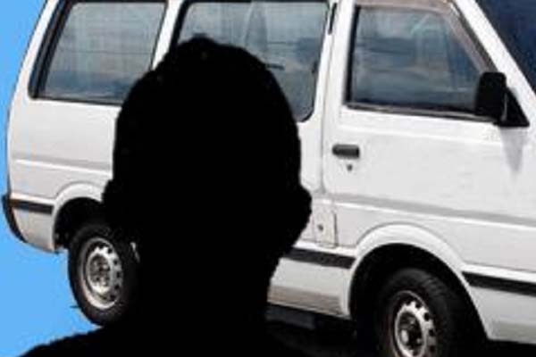 கணவர் வெளிநாட்டில்; யாழில் இளம் குடும்பப் பெண்ணும் குழந்தையும் கடத்தப்பட்டதால் பரபரப்பு! | Young Family Woman Was Kidnapped In Jaffna