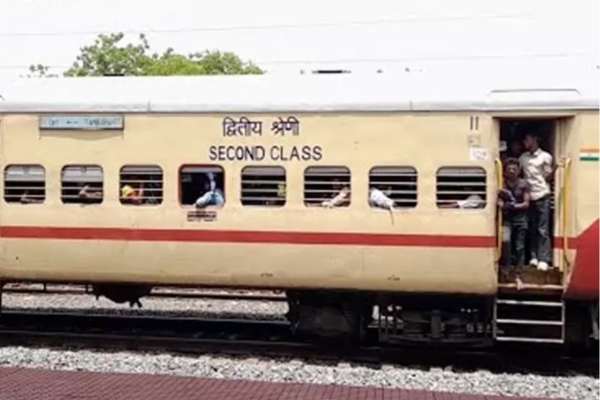 ரிசர்வ் பெட்டியில் ஓசியில் 1000 பேர் - சீட் தராமல் அடாவடியில் வடமாநிலத்தவர்! | Northerner Traveled In Reserved Box Without Ticket ரிசர்வ் பெட்டியில் ஓசியில் 1000 பேர் - சீட் தராமல் அடாவடியில் வடமாநிலத்தவர்! | Northerner Traveled In Reserved Box Without Ticket