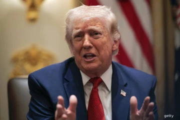 அமெரிக்காவை எதிர்ப்பவர்கள் முட்டாள்கள்... ஈரானின் எண்ணெய் வளத்தை குறிவைக்கும் ட்ரம்ப்