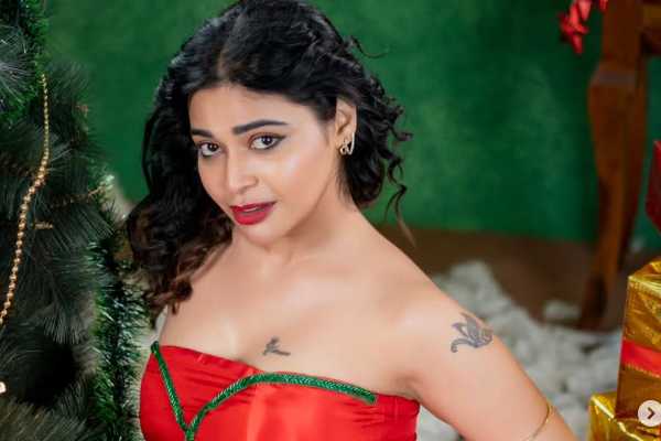 நடிகை தர்ஷா குப்தாவின் ரீசெண்ட் போட்டோஷூட்.. | Biggboss Actress Dharsha Gupta Recent Photos