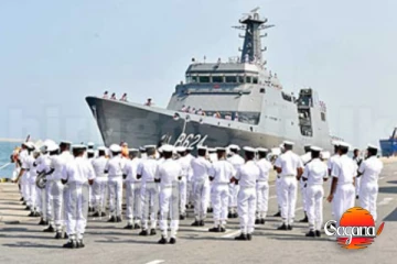 නාවික හමුදාවට ප්‍රහාරයක්... වැඩ පෙන්නන්න ගිහින් වැඩ වරද්දගෙන