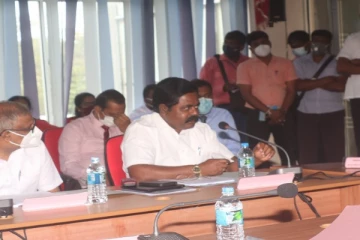 சிறீதரனால் கிளிநொச்சி மாவட்ட அபிவிருத்தி குழு கூட்டத்தில் முன்வைக்கப்பட்ட விடயங்கள்