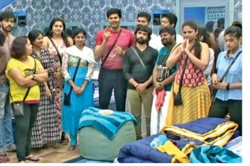 சூப்பர் நிகழ்ச்சியில் பிக்பாஸ் 1 சீசன் போட்டியாளர்கள்- யாரெல்லாம் பாருங்க