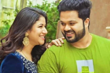 விவாகரத்து சர்ச்சையில் சிக்கிய கியூட் சின்னத்திரை ஜோடி ஆல்யா-சஞ்சீவ் லேட்டஸ்ட் போட்டோஸ்